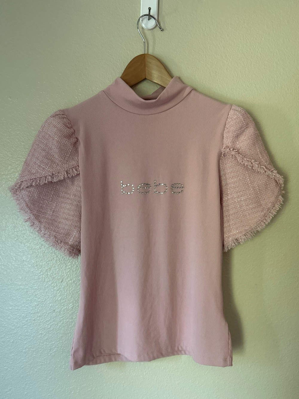 ❇️bebe Blush Pink Puff Sleeve Rhinestone Logo Tee 2 for $22❇️